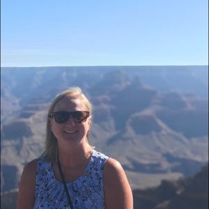 Meet your Posher, Cheryl